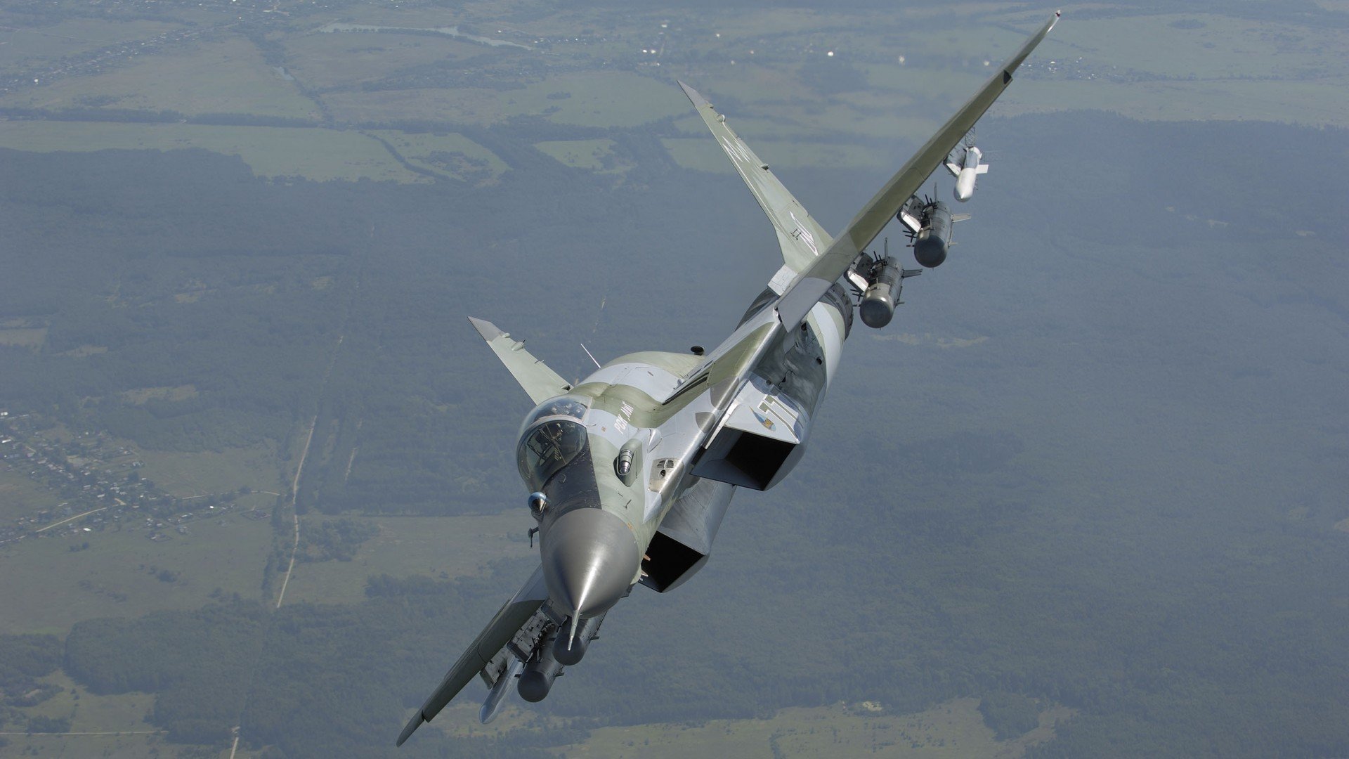 中国男篮强化体能训练备战国际赛事,中国男篮体育